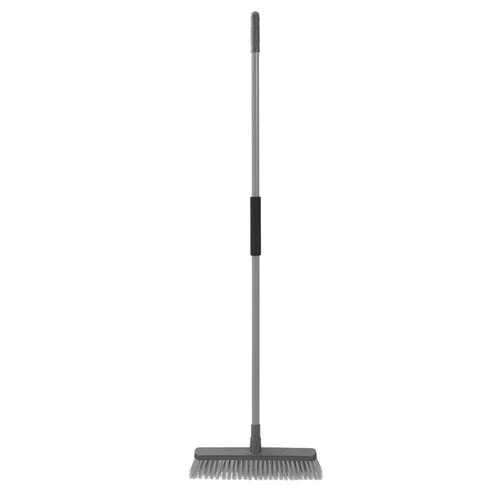 Outdoor Broom with 1.3m Handle - Image 5